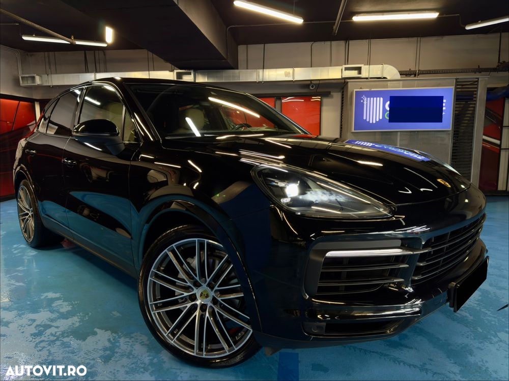 Porsche Cayenne - 5