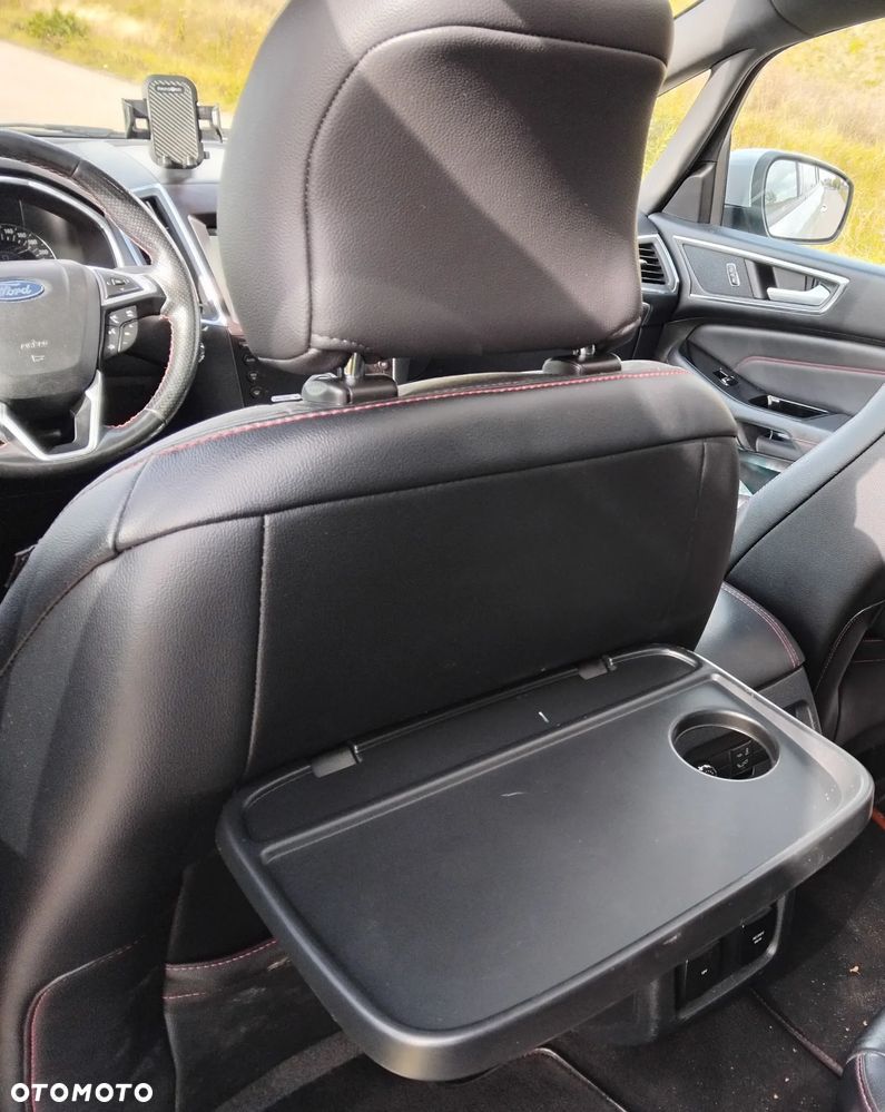 Ford S-Max - 33