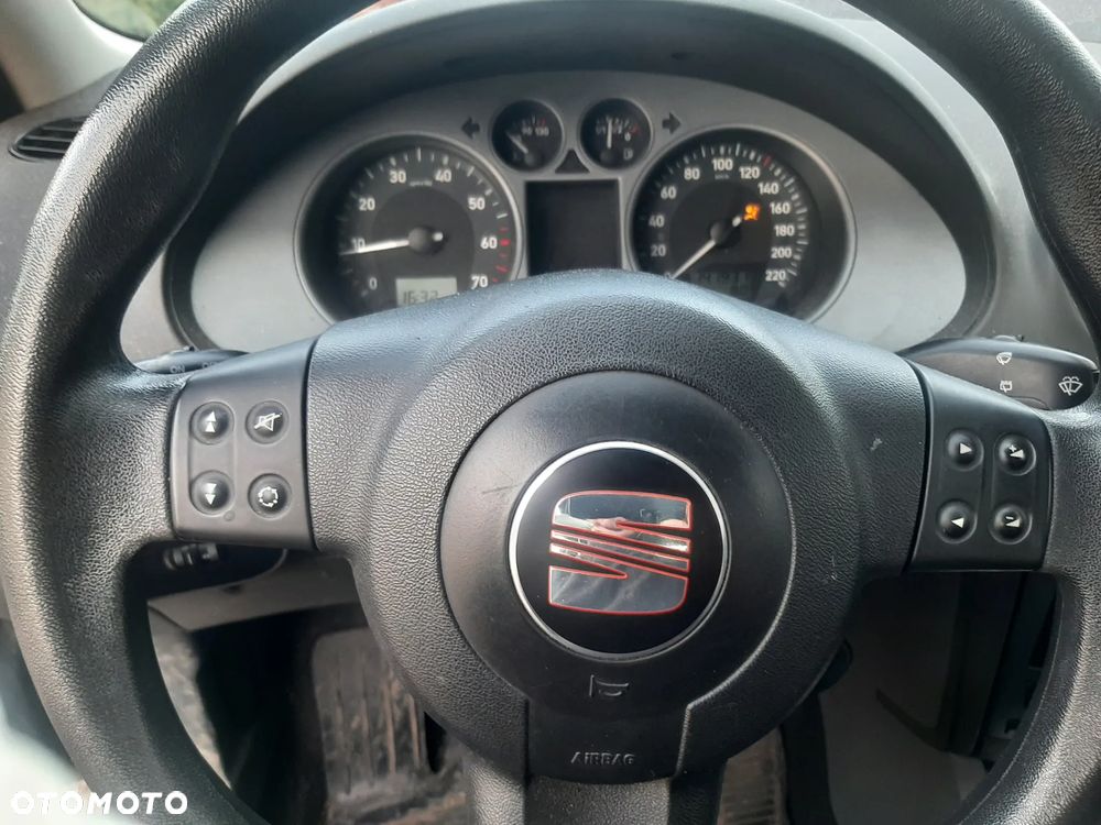 Seat Ibiza 1.4 16V Passion - 3
