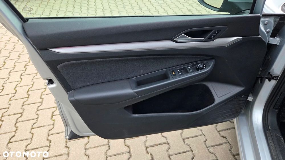 Volkswagen Golf 2.0 TDI Life - 20