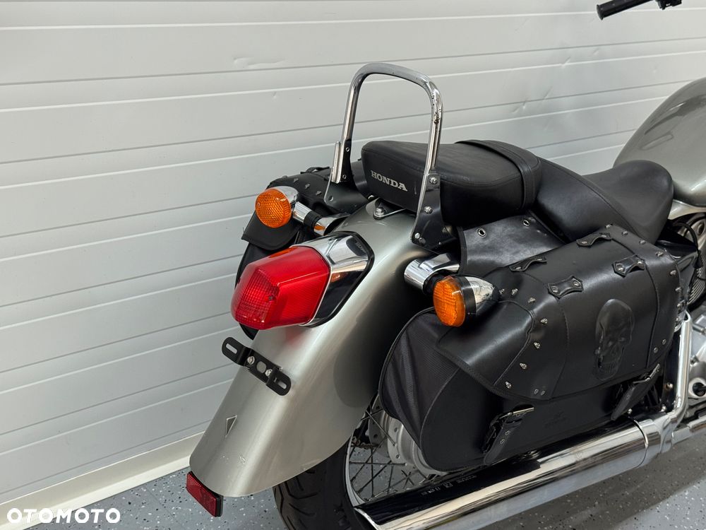 Honda Shadow - 4