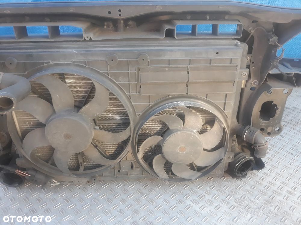 PAS PRZEDNI CHŁODNICA VOLKSWAGEN PASSAT B6 2,0 TFSI AUTOMAT  3C0010409J - 10