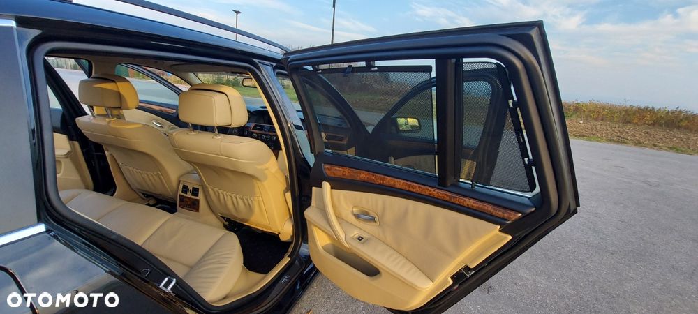 BMW Seria 5 530d Edition Exclusive - 11