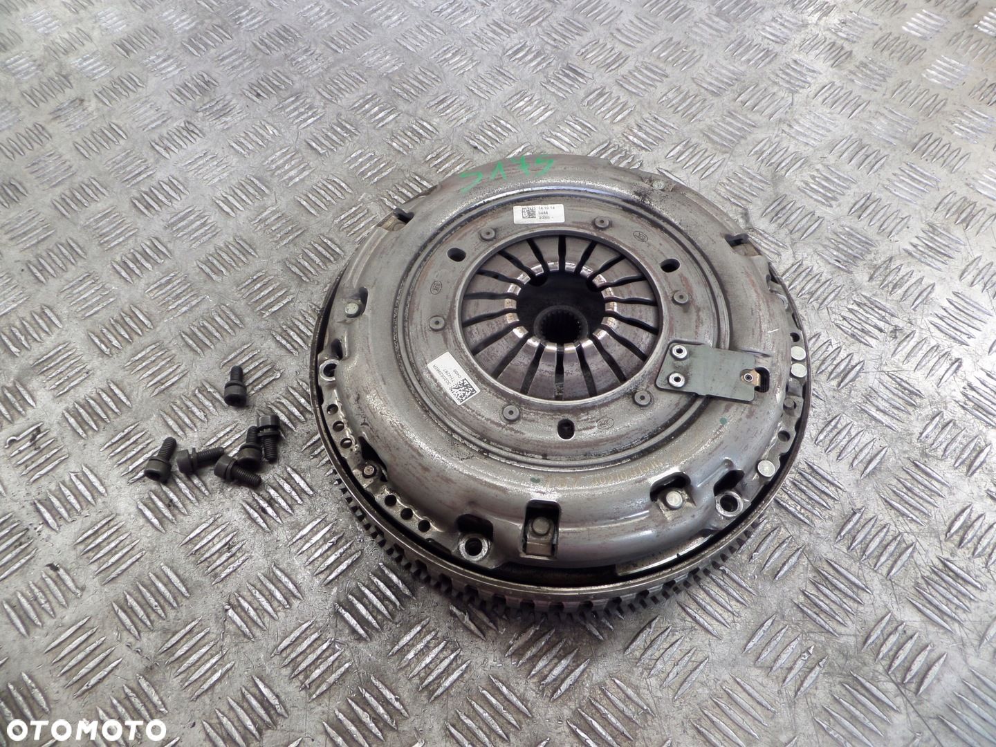 Sprzęgło KOMPLETNE OPEL VIVARO 1,6DCI 302105151R - 1