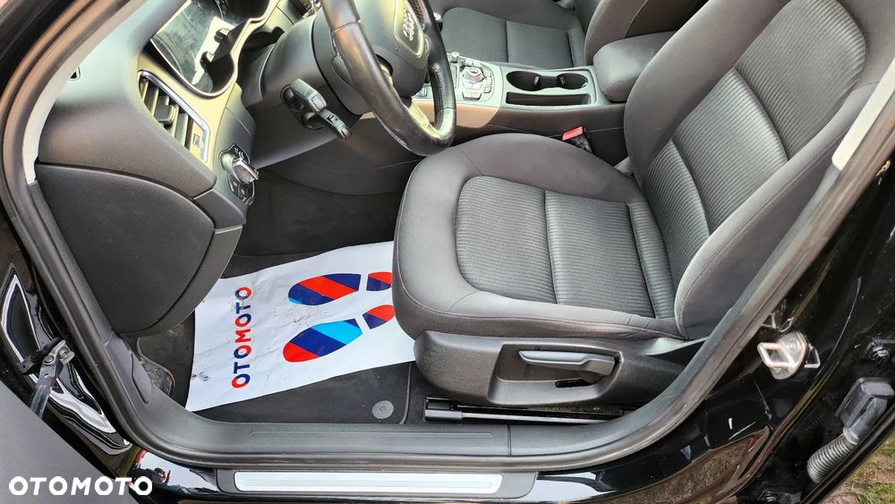 Audi A4 Limousine - 5