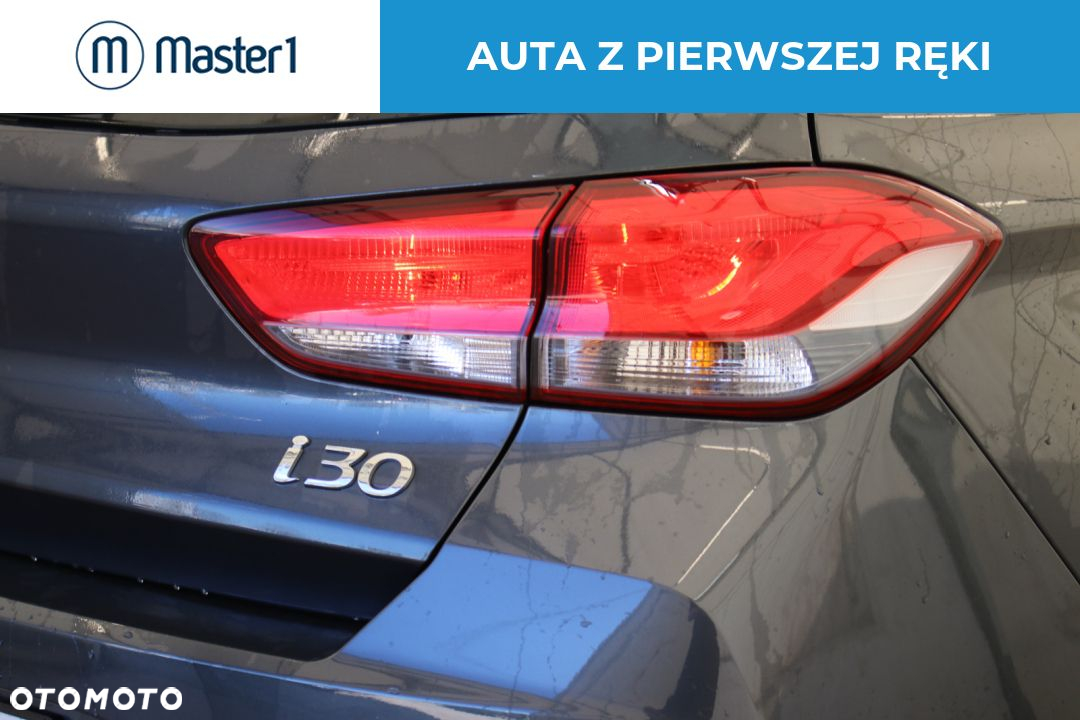 Hyundai i30 1.0 T-GDI Classic + - 11