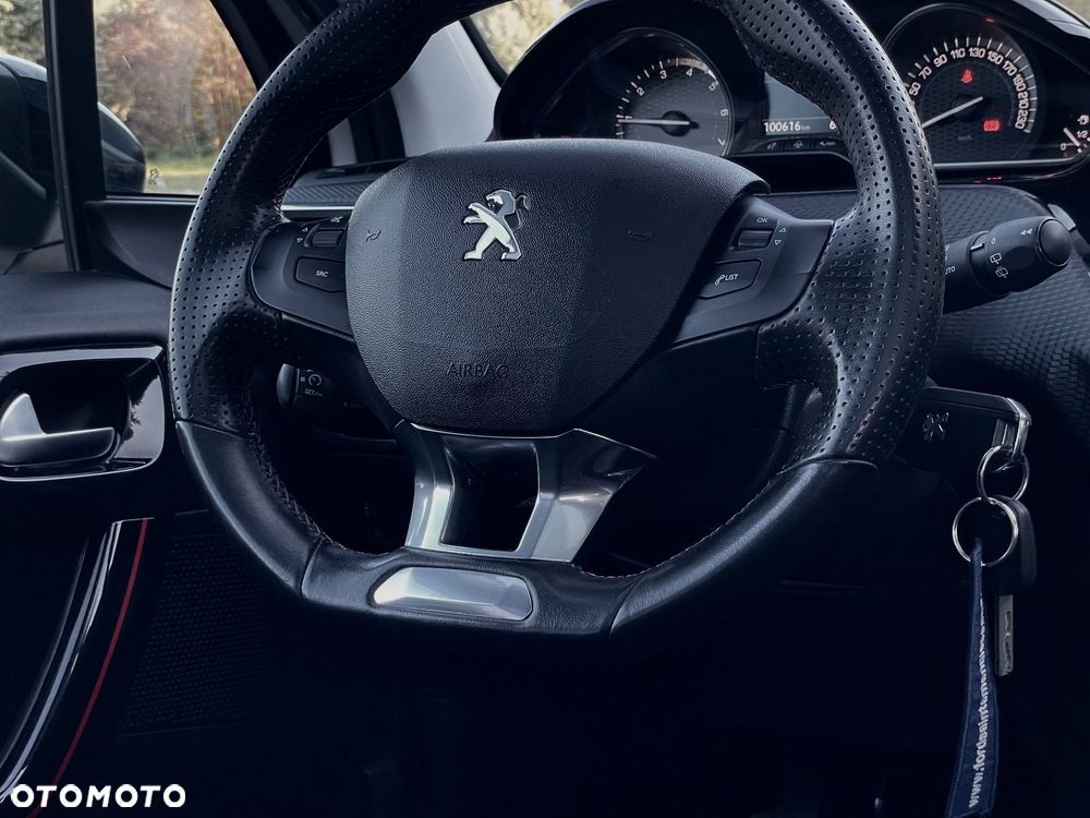 Peugeot 2008 PureTech 110 Stop&Start GT-Line Edition - 23