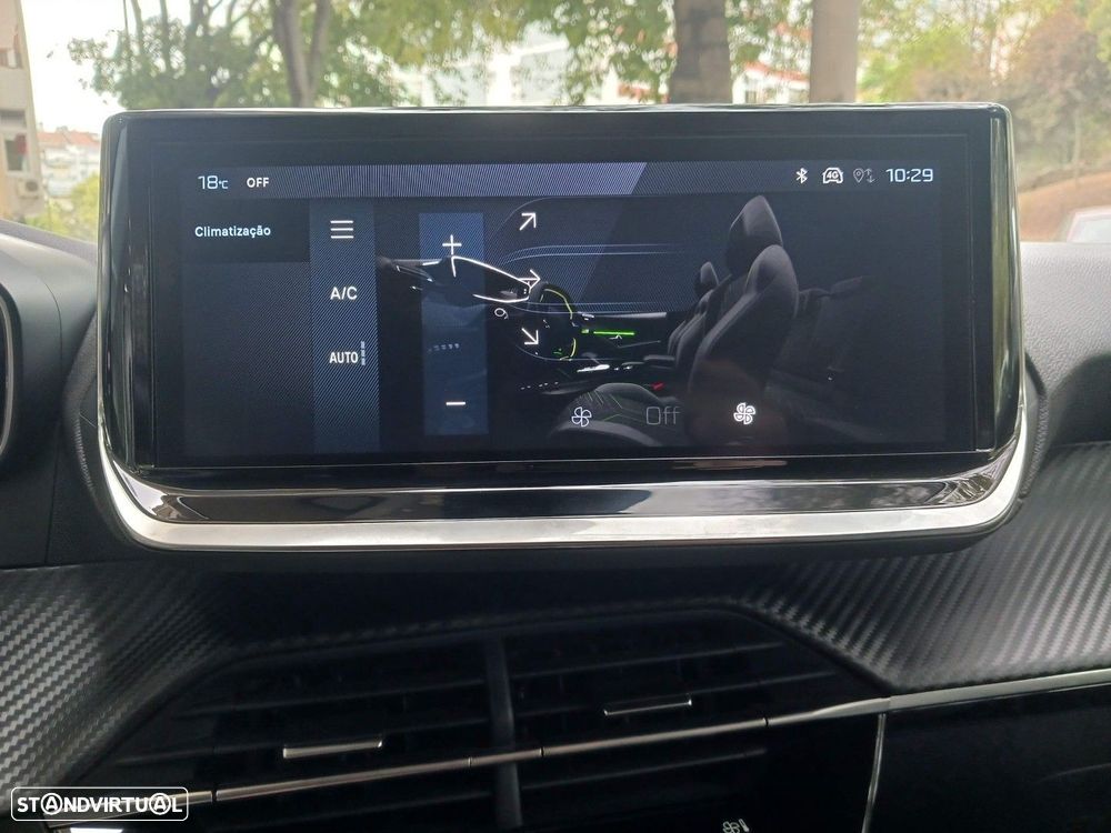 Peugeot 208 1.2 Hybrid Allure e-DCS6 - 16