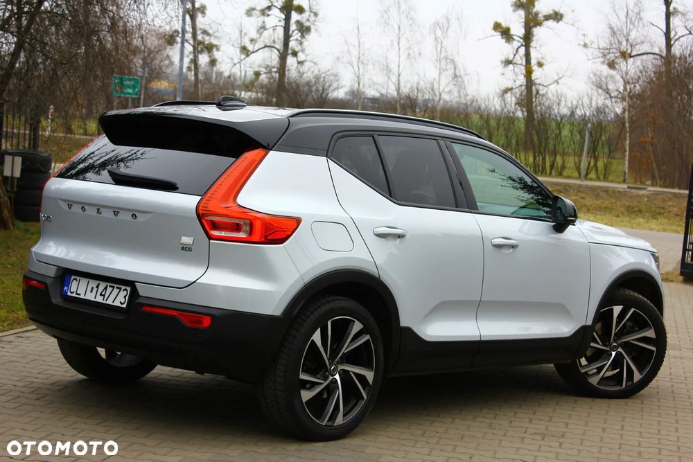 Volvo XC 40 ver-t5-plug--in-hybrid-r--design - 12