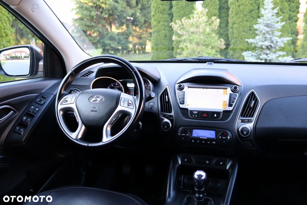 Hyundai ix35 blue 1.6 2WD Finale Gold - 19