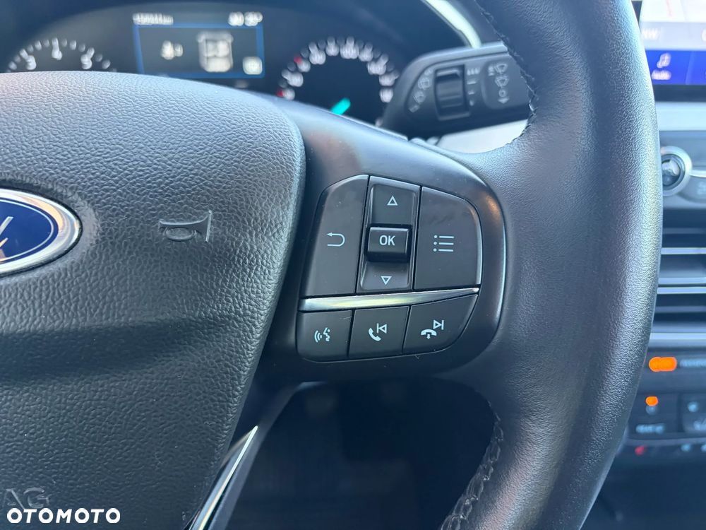 Ford Focus 1.0 EcoBoost Connected - 17