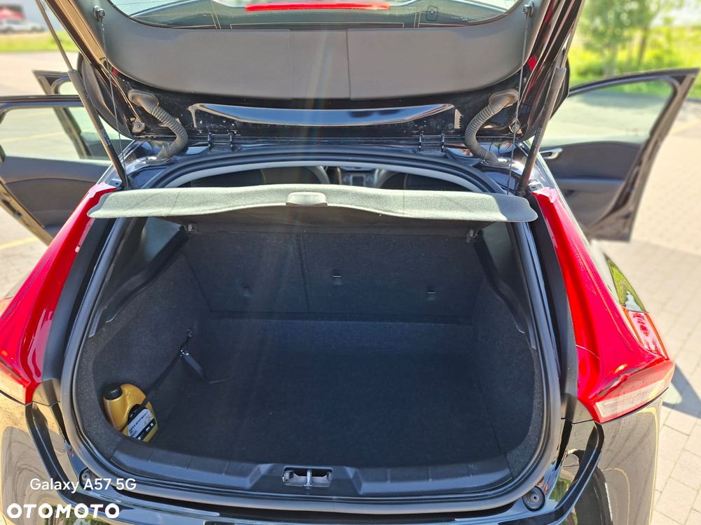 Volvo V40 D2 Drive-E Base - 11