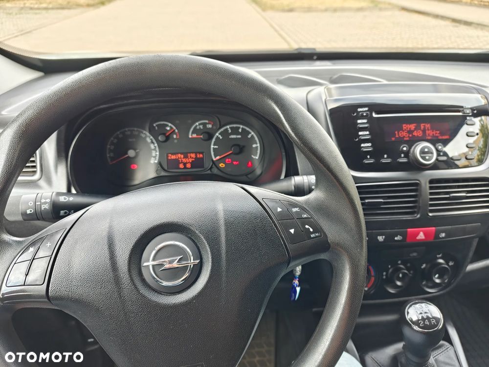 Opel Combo - 9