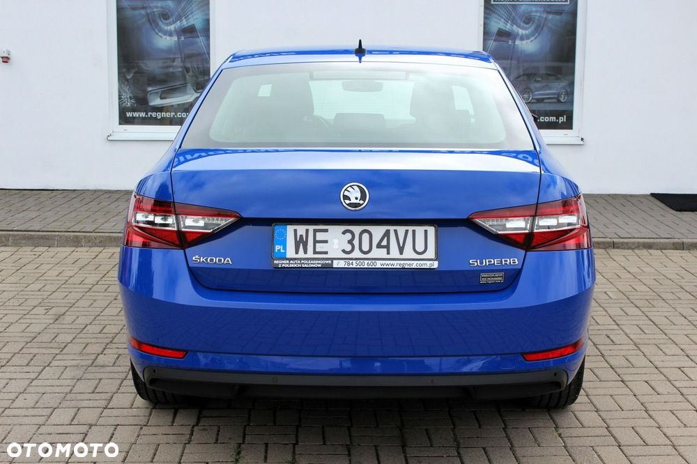 Skoda Superb 2.0 TDI DSG Style - 6