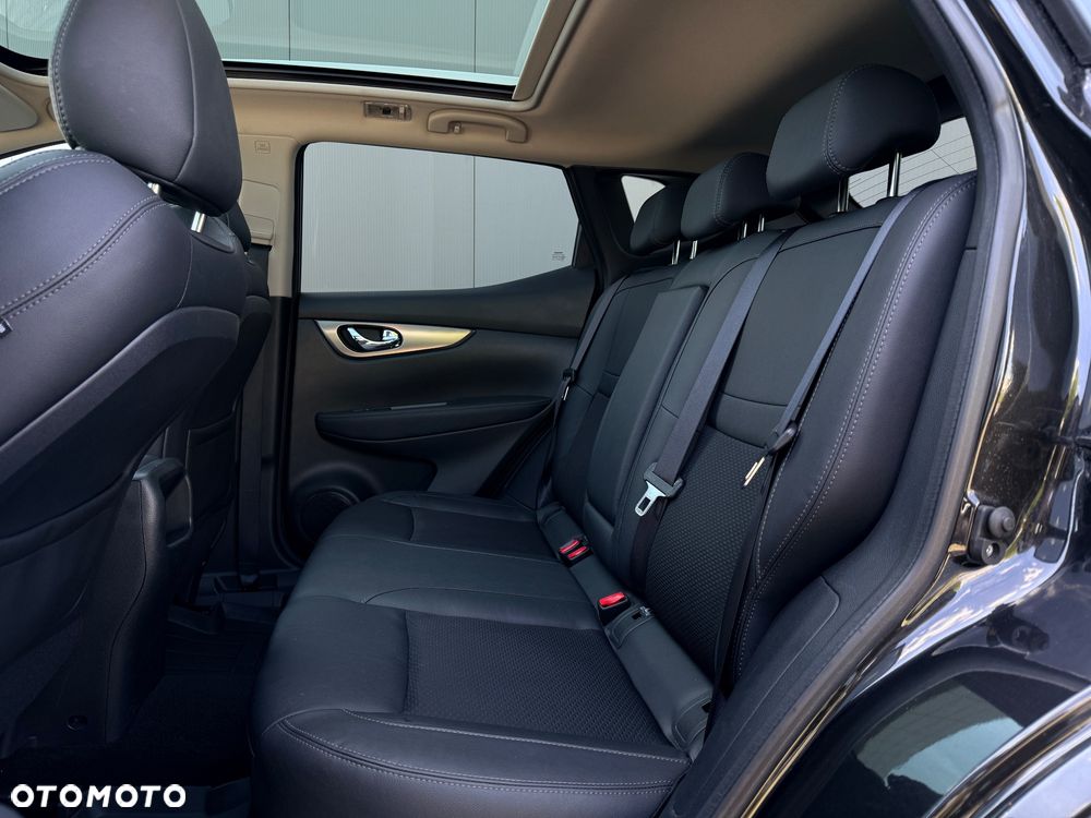 Nissan Qashqai 1.3 DIG-T Tekna - 10