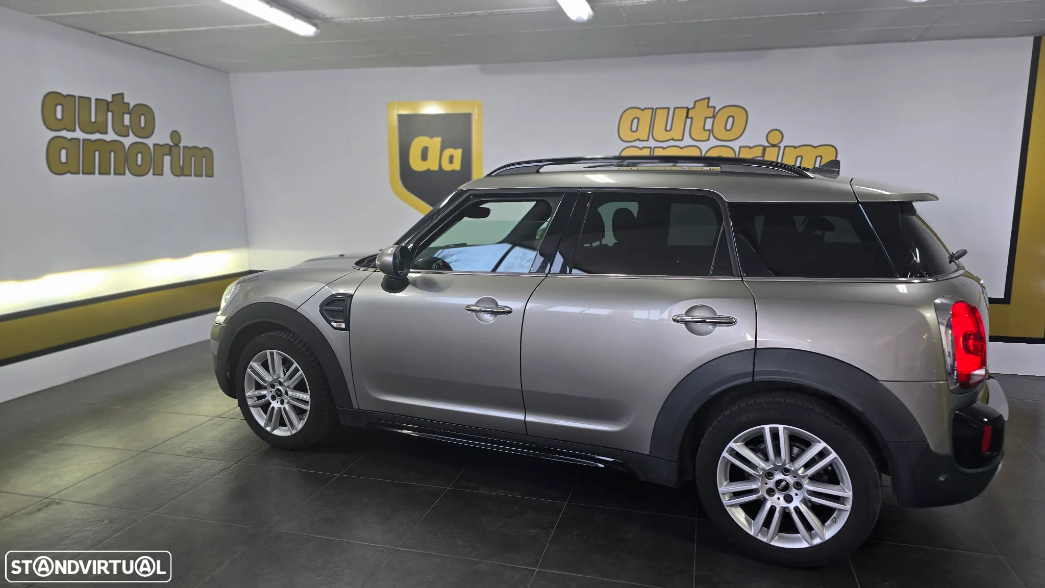 MINI Countryman One D Auto - 9