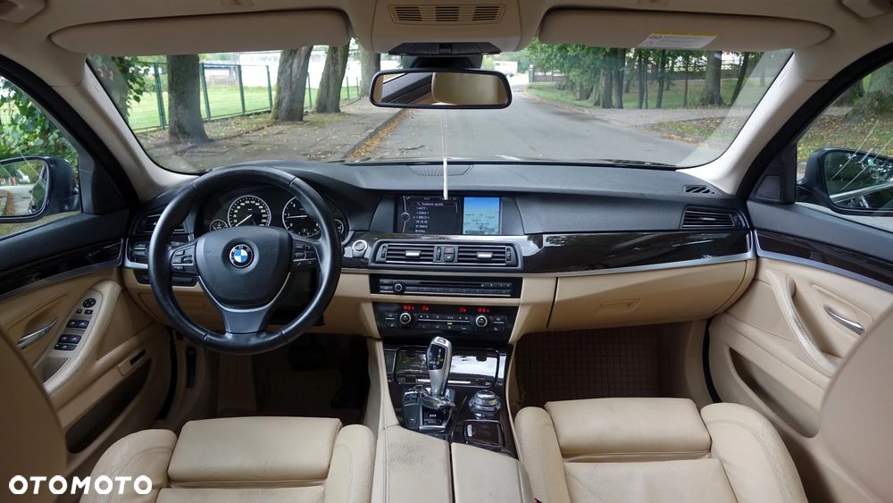 BMW Seria 5 520d Modern Line - 11