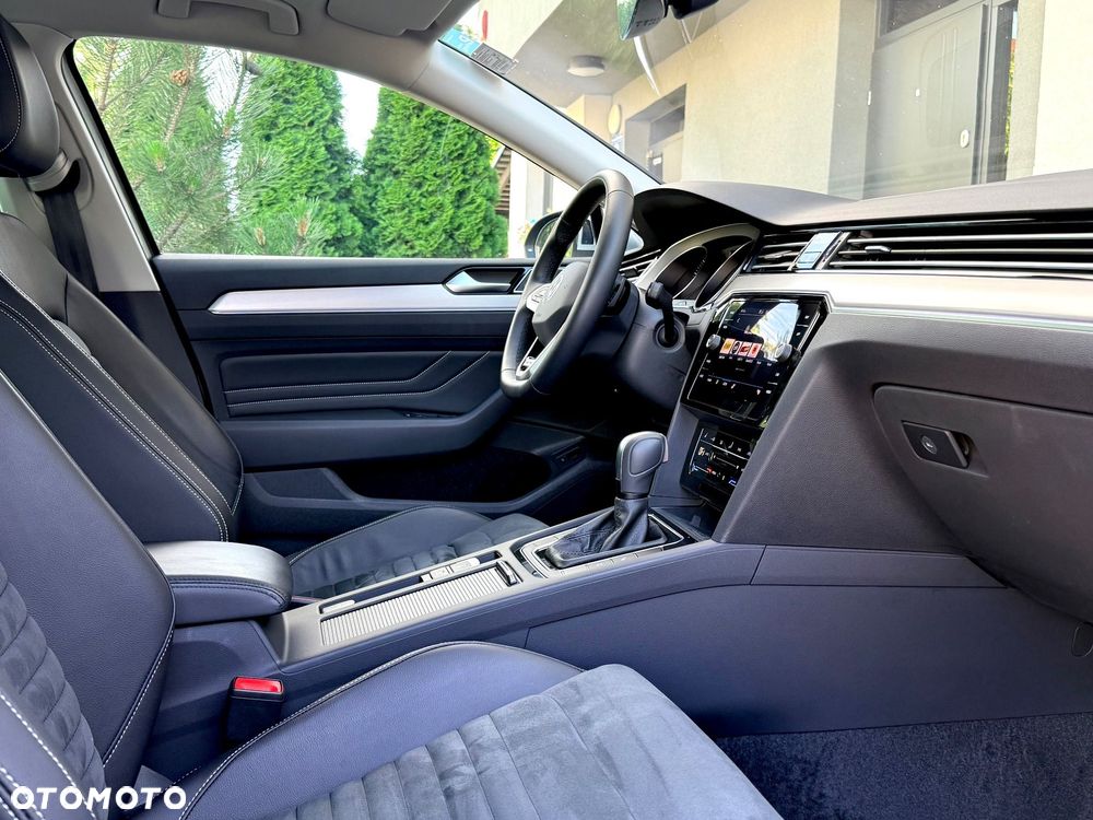 Volkswagen Passat 2.0 TSI 4Mot Elegance DSG - 30