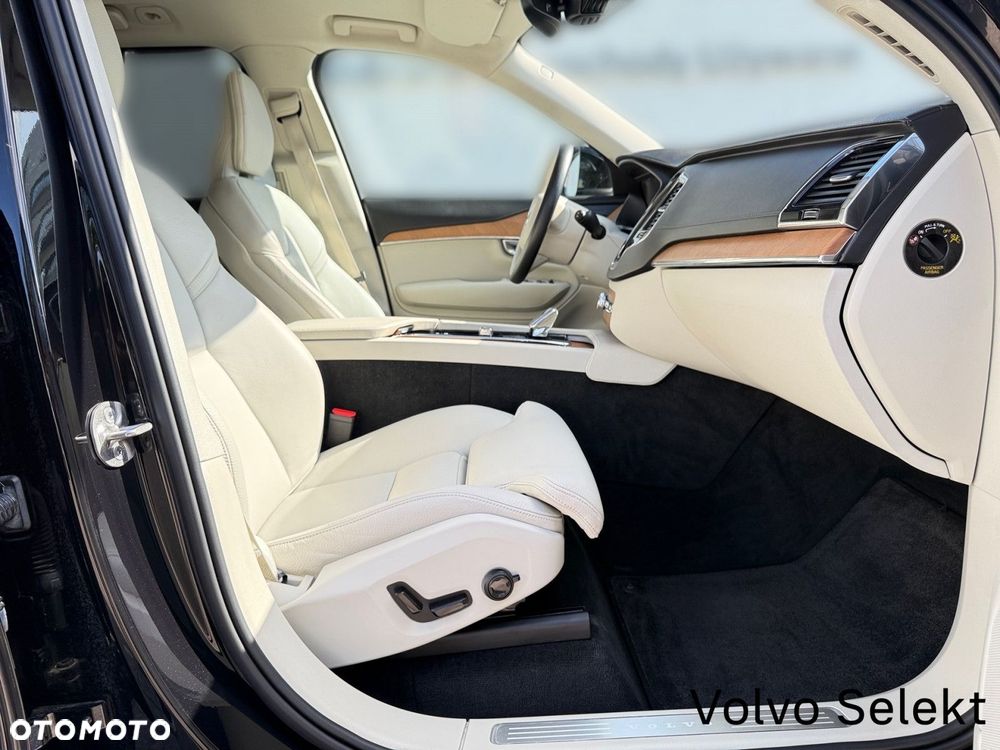 Volvo XC 90 - 27