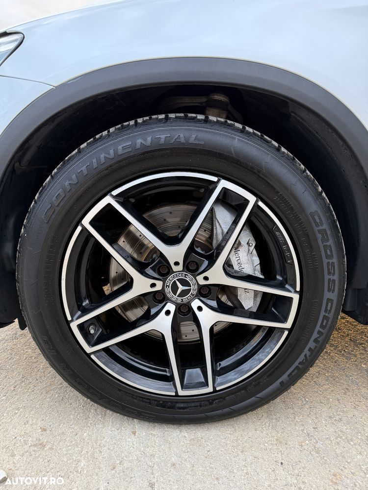 Mercedes-Benz GLC Coupe 220 d 4Matic 9G-TRONIC AMG Line - 16