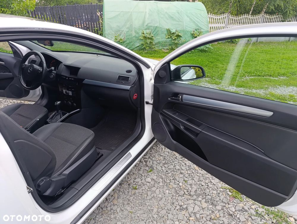 Opel Astra 1.6 - 11