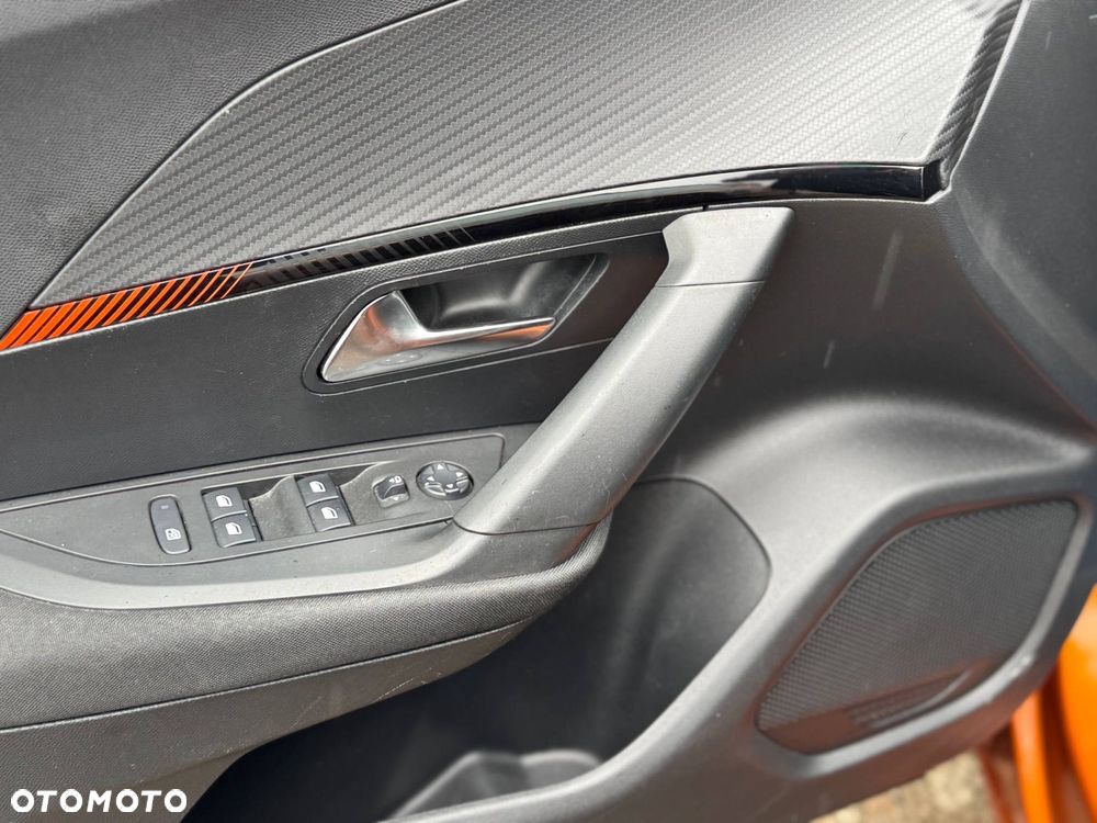 Peugeot 2008 1.5 BlueHDi Active Pack S&S - 20