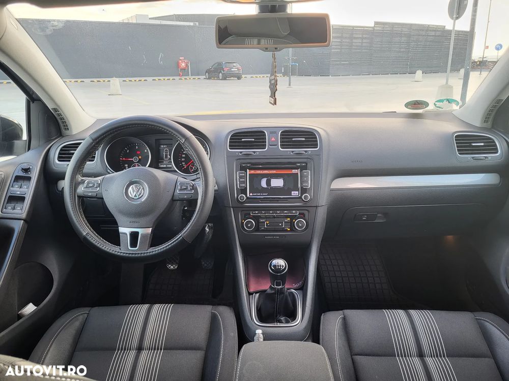 Volkswagen Golf 2.0 TDI Comfortline - 8