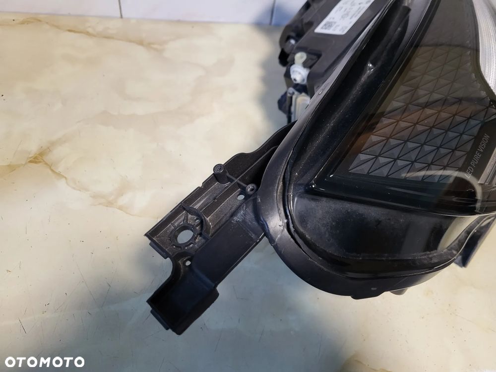 Renault Captur 2 led pure vision prawa - 7