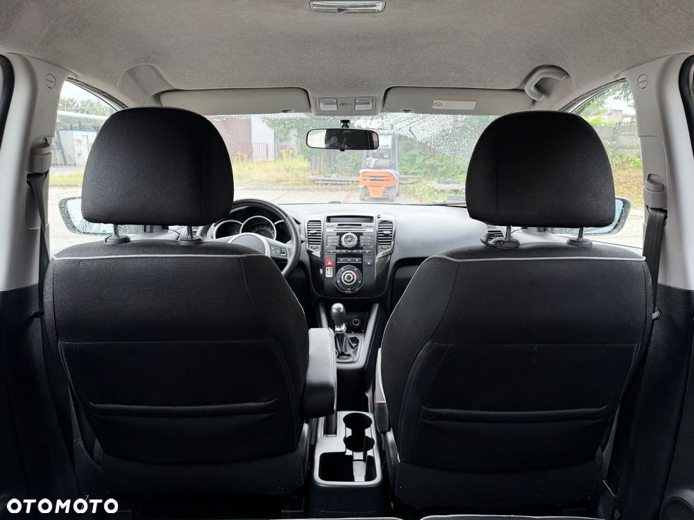Kia Venga 1.4 L - 14
