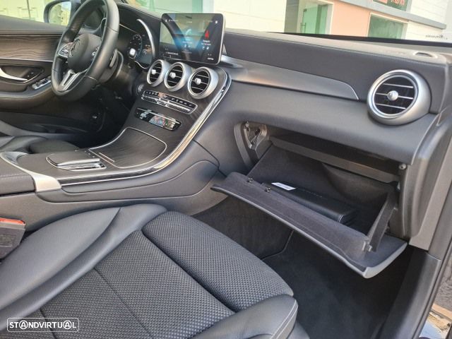 Mercedes-Benz GLC 300 de 4Matic 9G-TRONIC AMG Line - 48