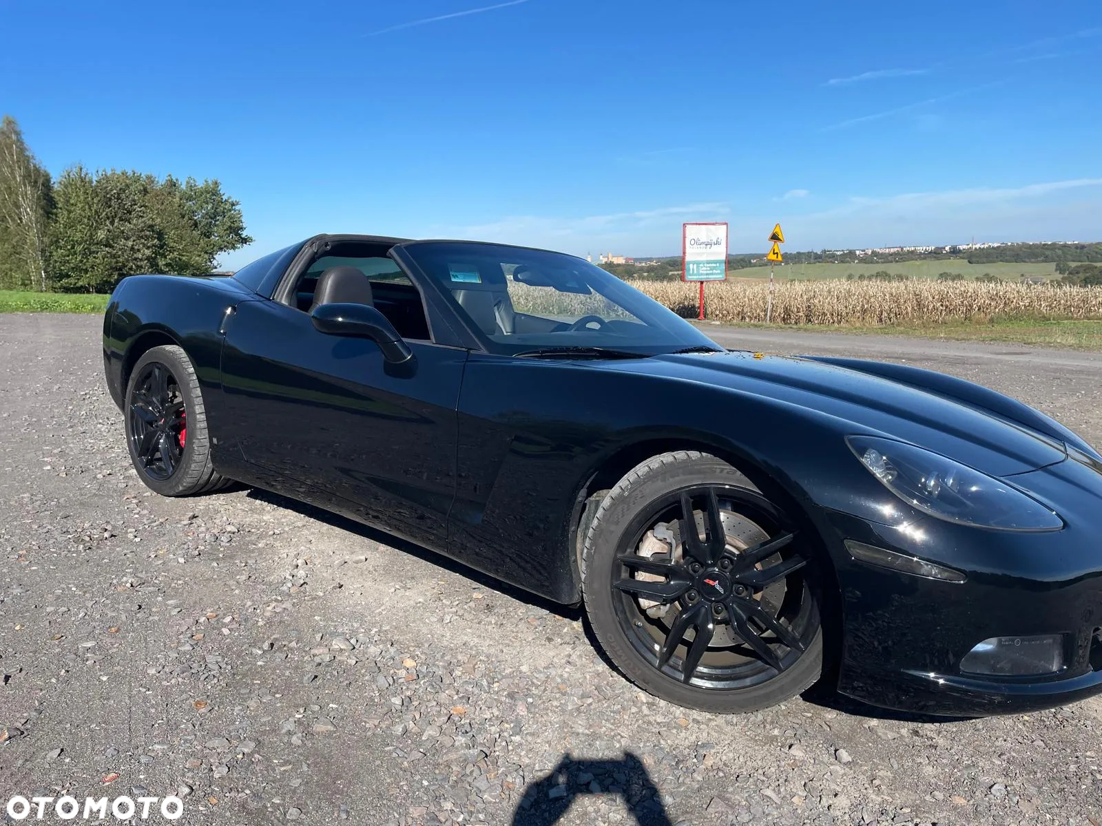 Chevrolet Corvette - 2