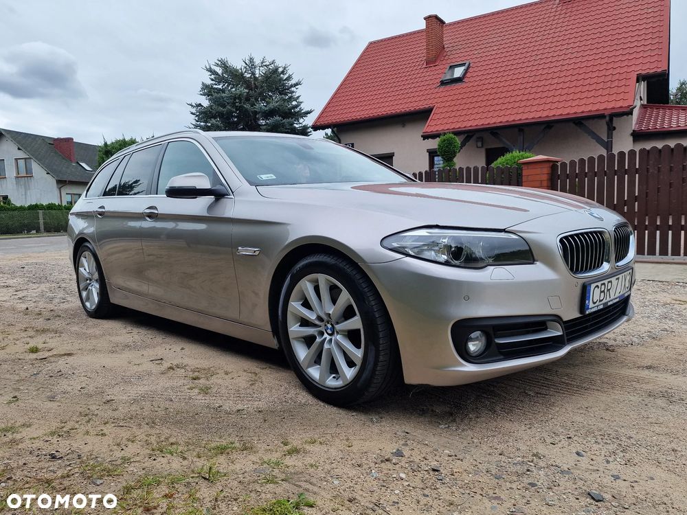 BMW Seria 5 520d xDrive Luxury Line - 2
