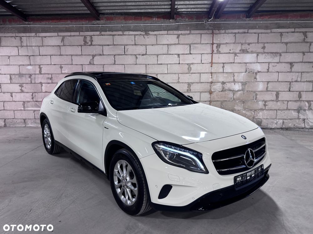 Mercedes-Benz GLA 200 7G-DCT Edition 1 - 6