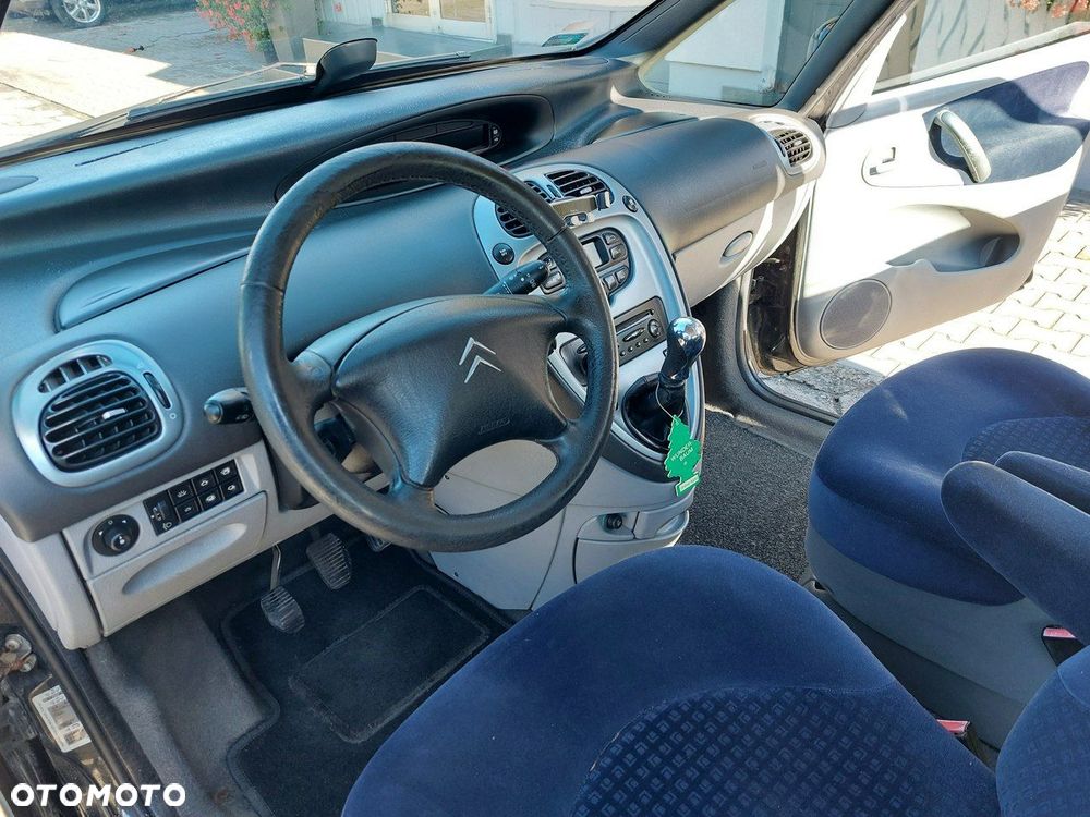 Citroën Xsara Picasso - 10