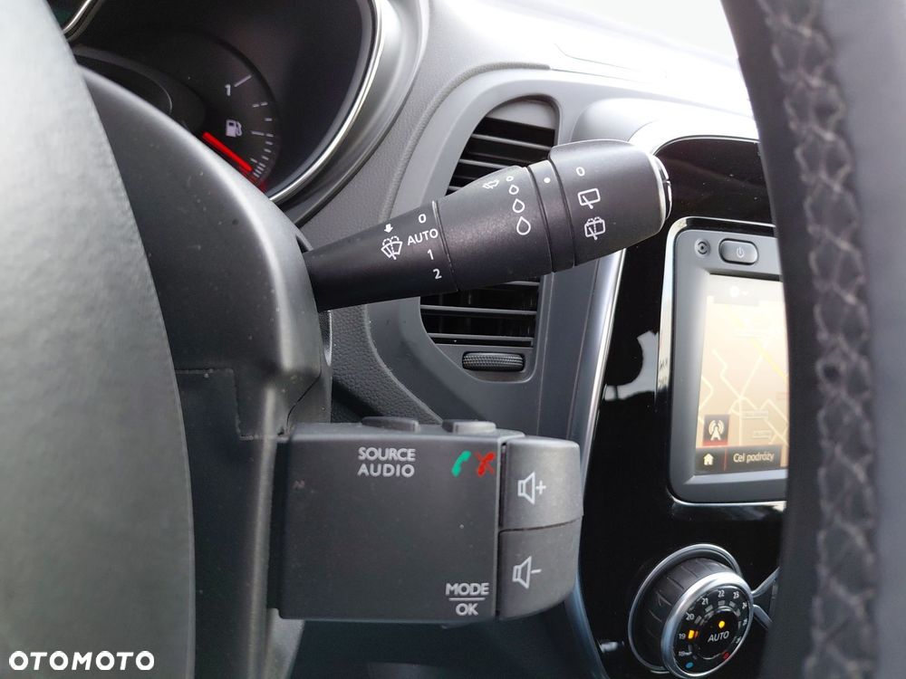 Renault Captur 1.3 Energy TCe FAP Limited - 28