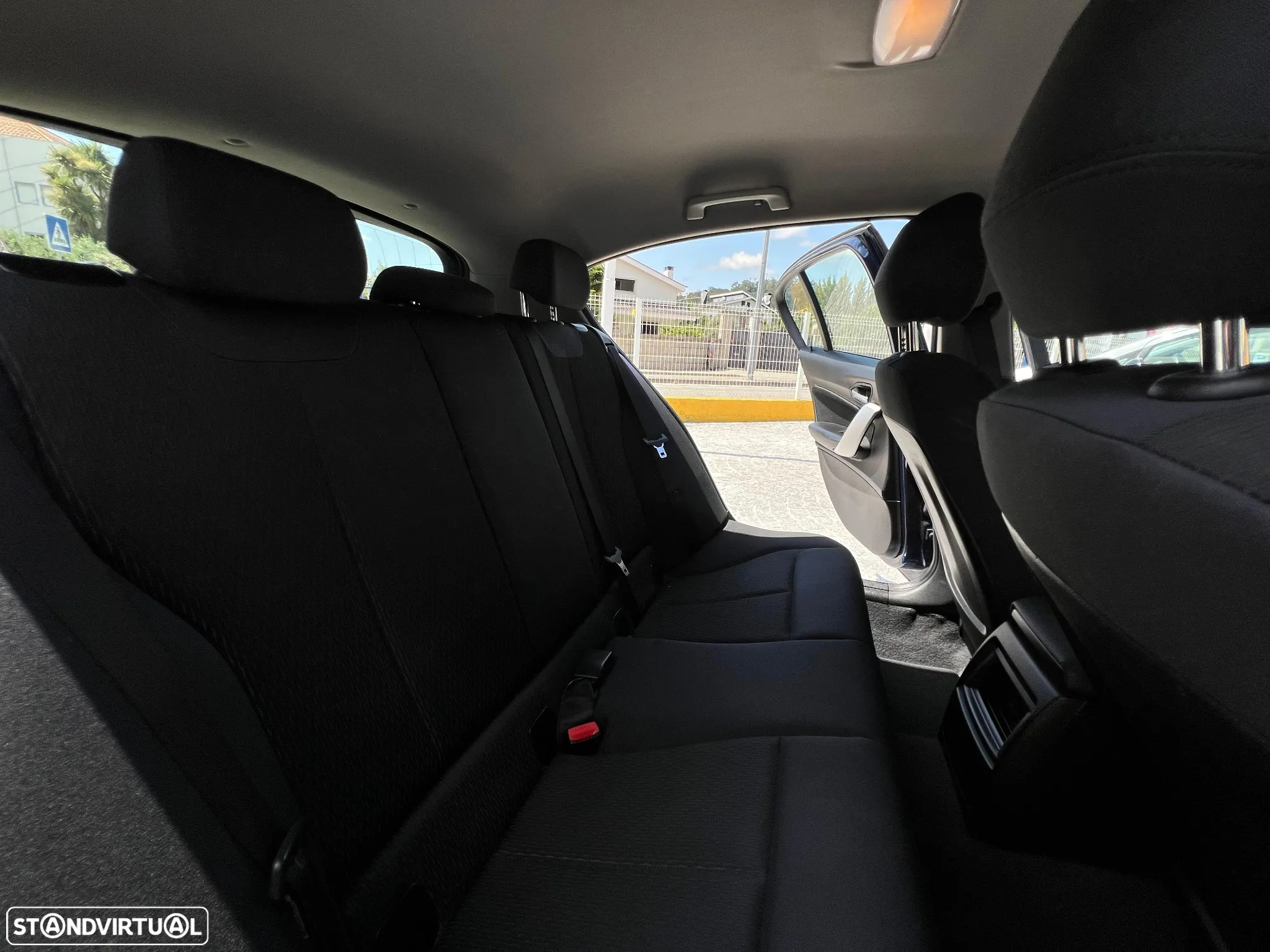 BMW 116 d Line Urban - 5