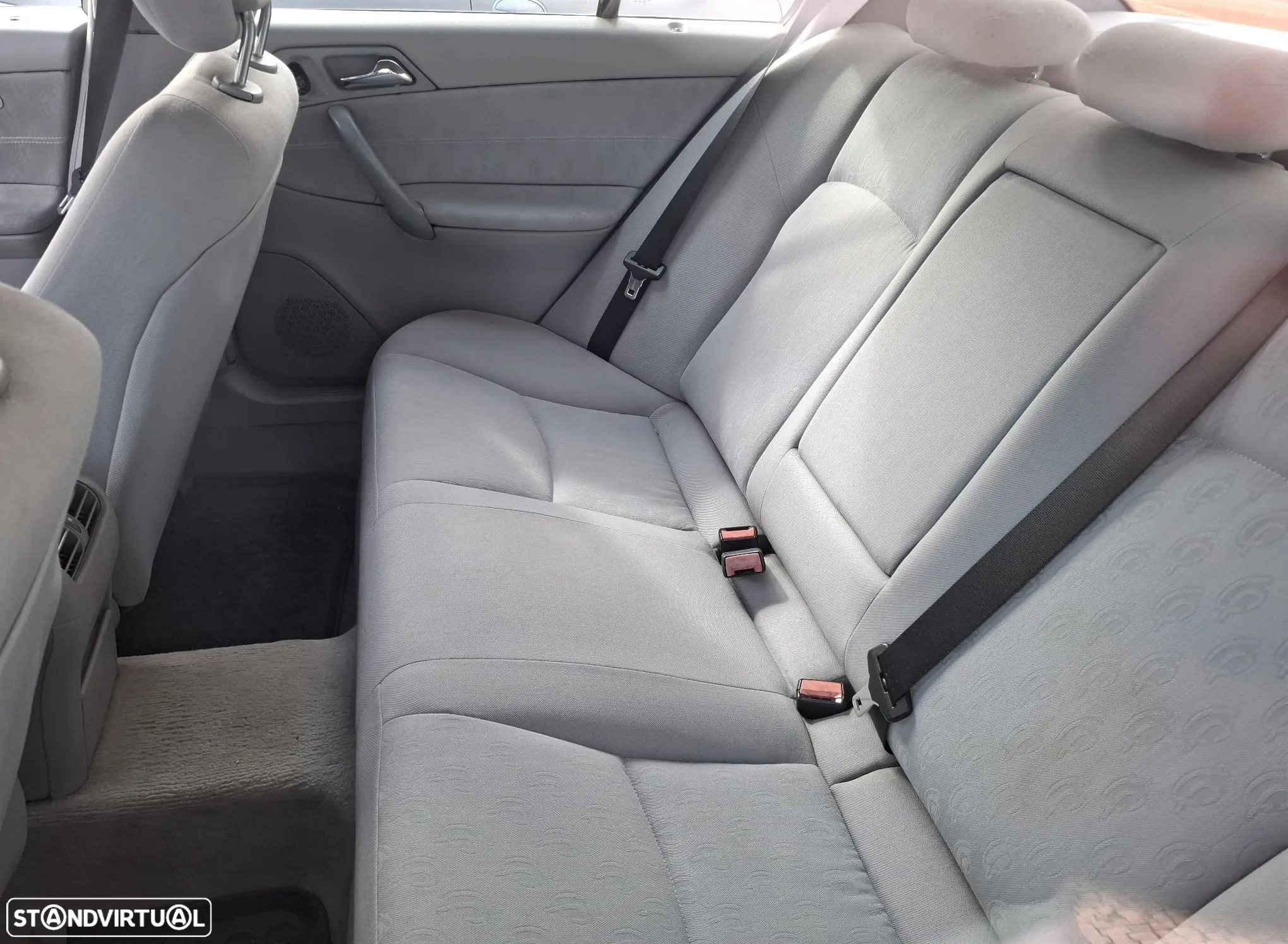 Mercedes-Benz C 220 - 10