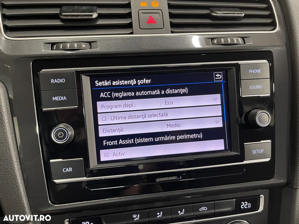 Volkswagen Golf 1.6 TDI Comfortline - 13
