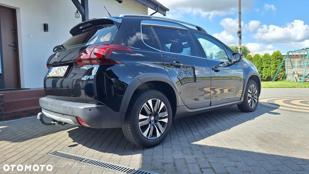 Peugeot 2008 1.2 Pure Tech Active EU6 - 11