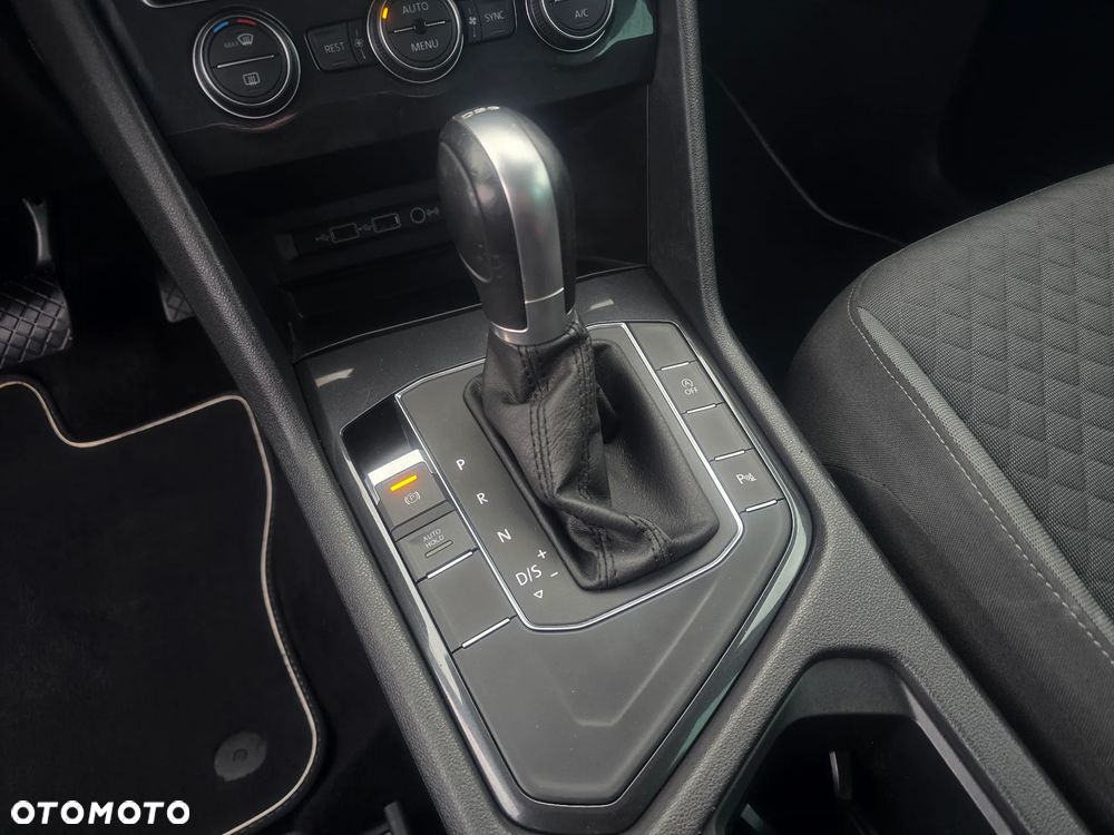 Volkswagen Tiguan 1.5 TSI EVO Comfortline DSG - 27
