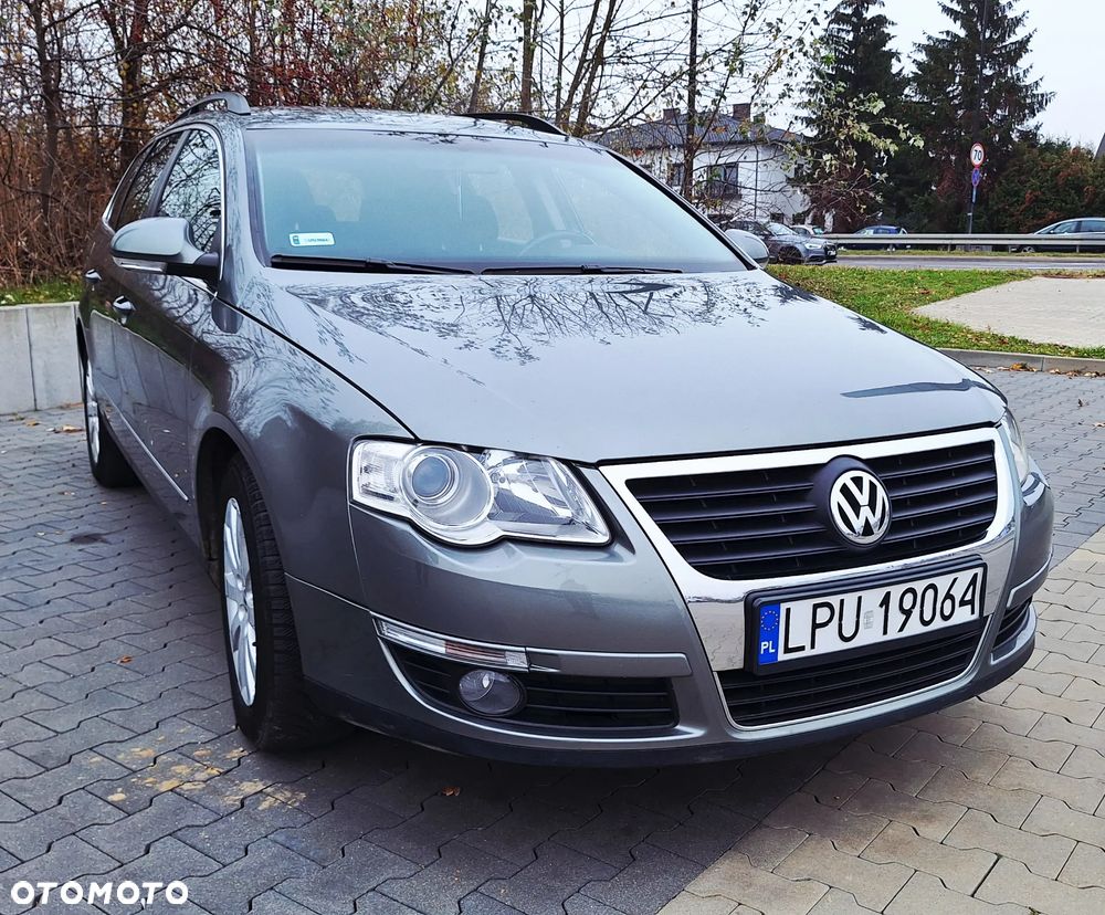 Volkswagen Passat 2.0 TDI Comfortline - 12