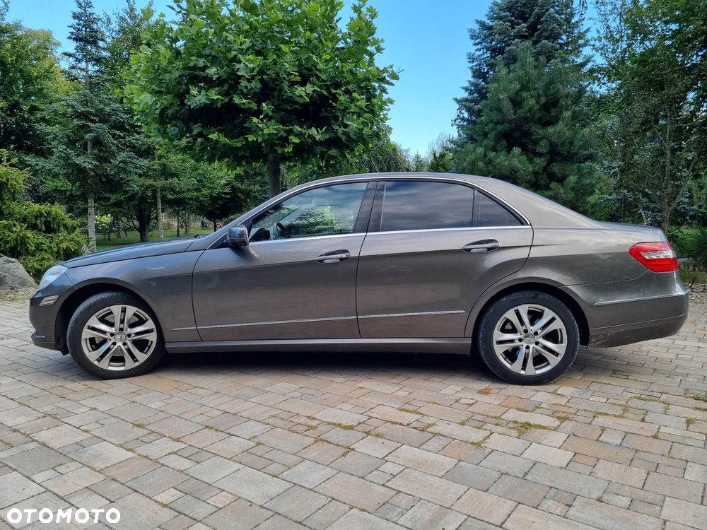 Mercedes-Benz Klasa E 350 4-Matic Elegance - 4