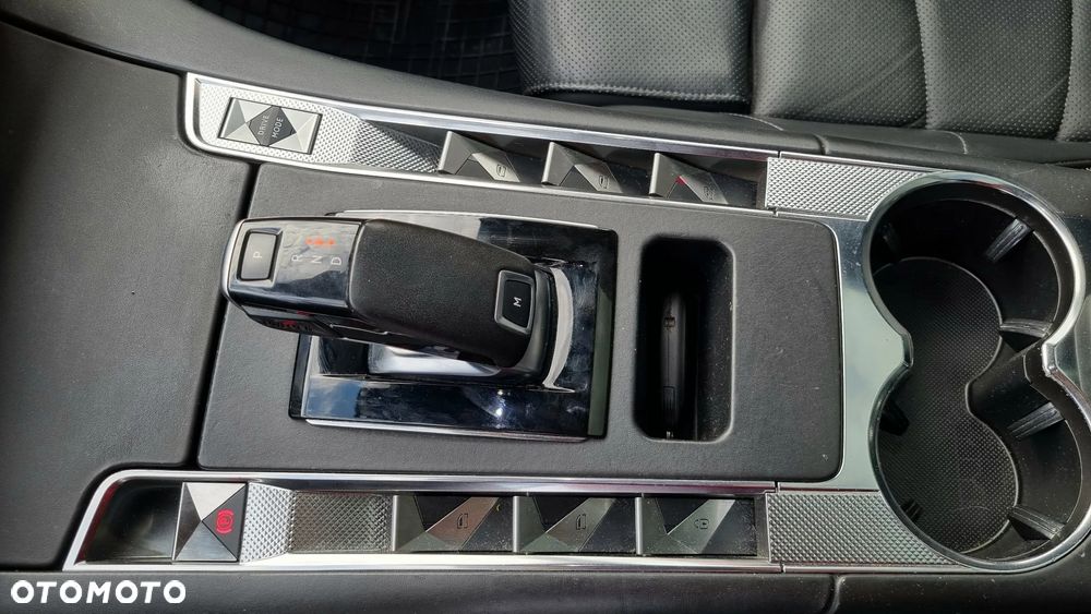 DS Automobiles DS 7 Crossback 2.0 BlueHDi Performance Line + - 38