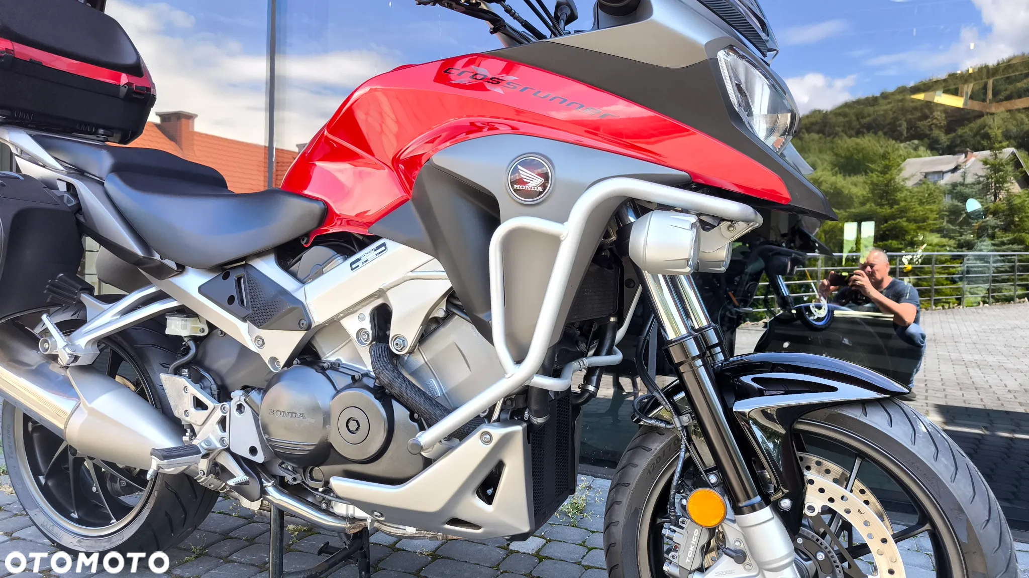 Honda VFR - 16