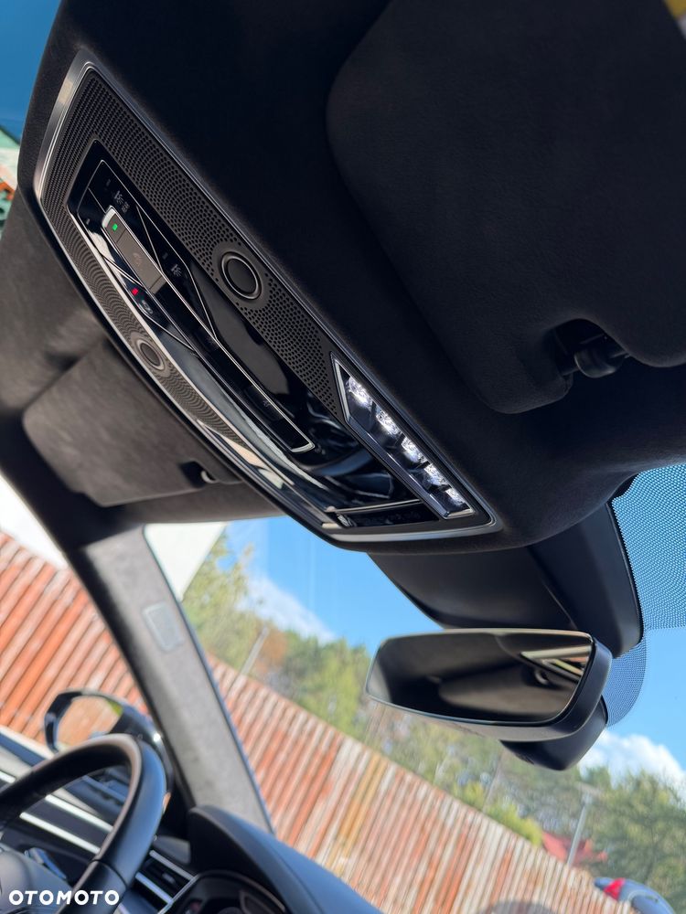 Audi A8 - 36