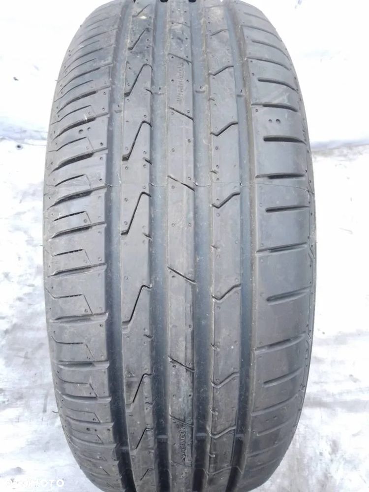 Hankook Ventus Prime 3 225/60 R16 98W 2023