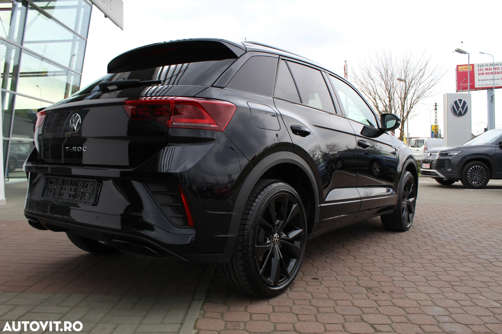 Volkswagen T-ROC 1.5 TSI DSG R-Line - 10