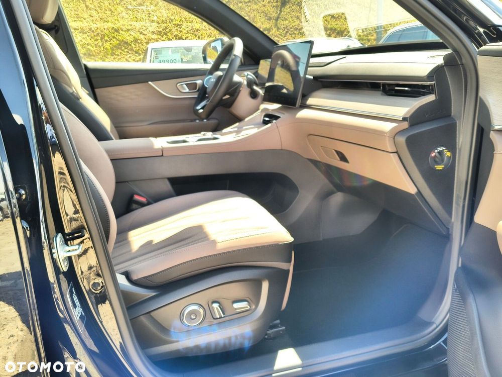 Chery Tiggo 8 1.5 T-GDI Super Hybrid Prestige DCT - 18