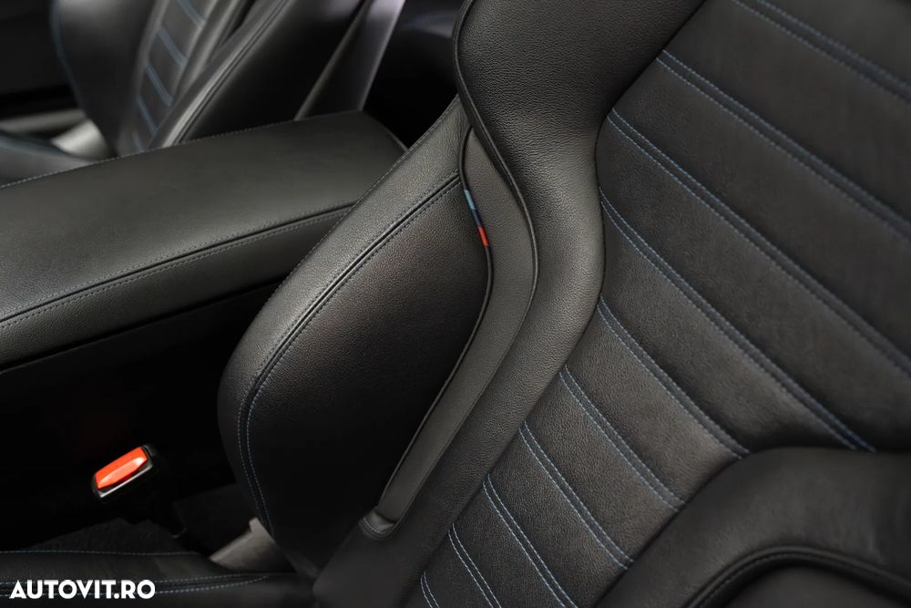 BMW M4 M440i xDrive AT MHEV - 26