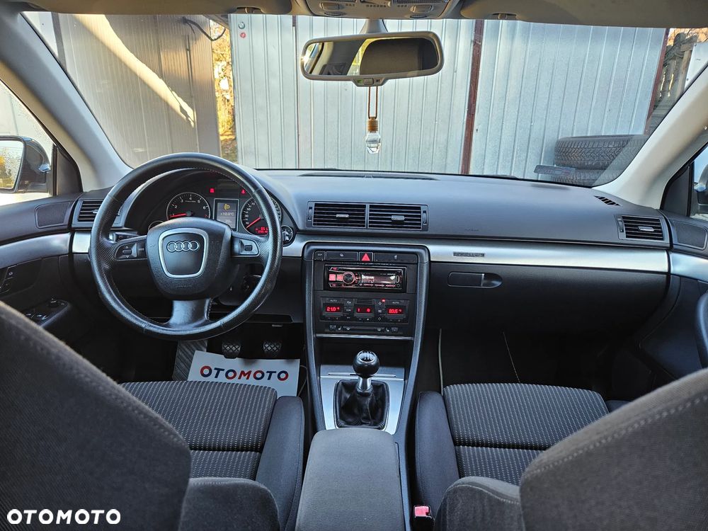 Audi A4 Limousine 2.0T FSI Quattro - 21